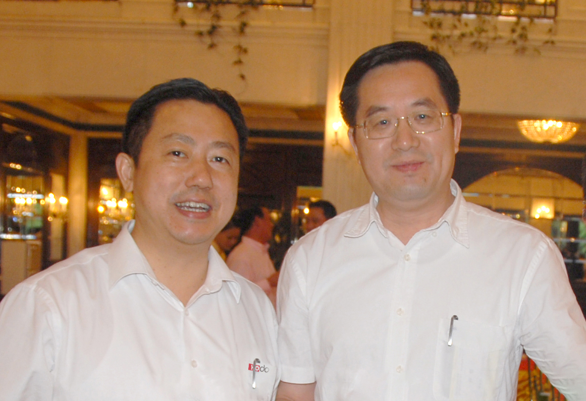 中央政治局常委、國務院副總理丁薛祥與周海江合影